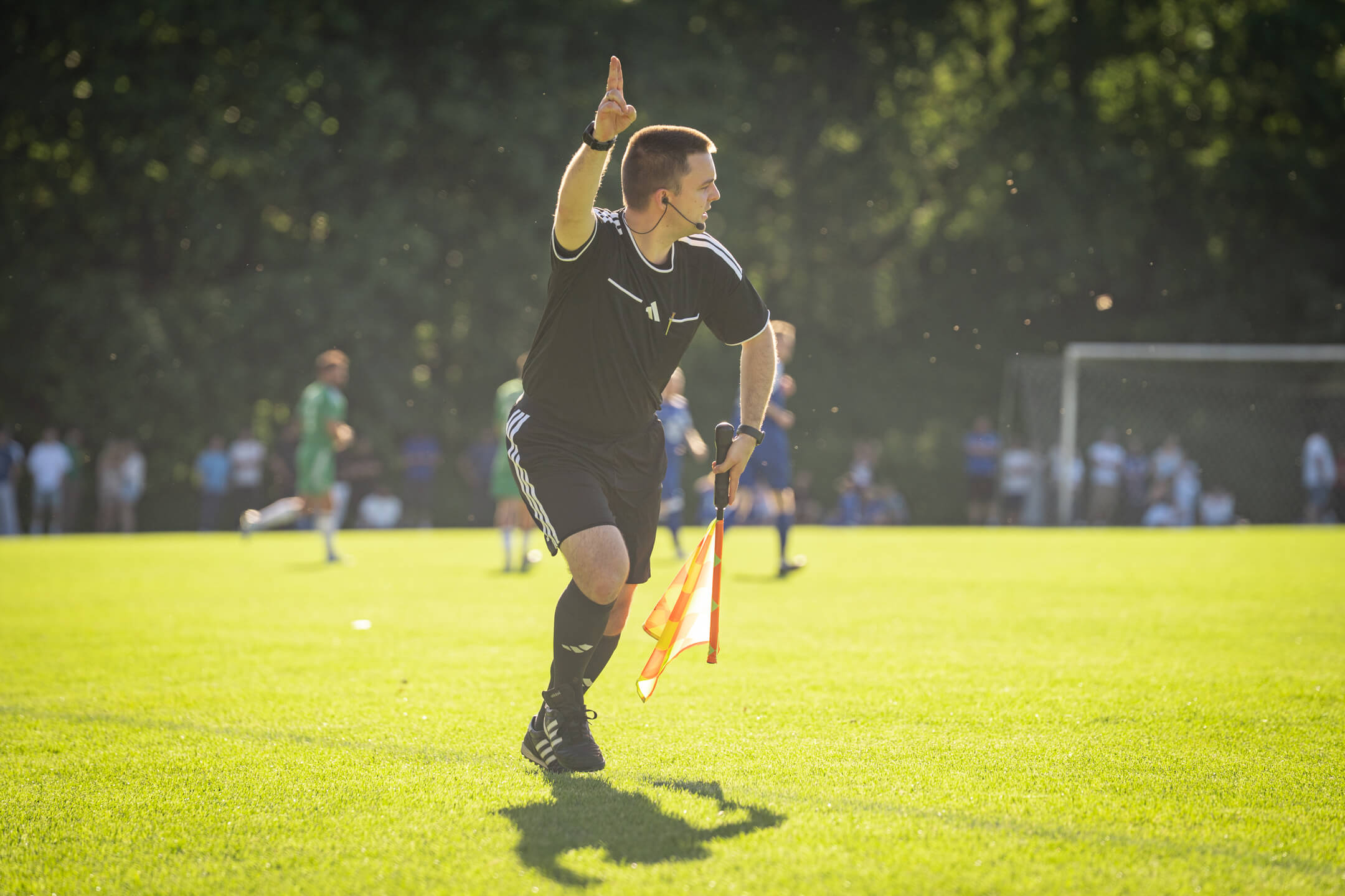 Schiedsrichter Lukas Frenzel 