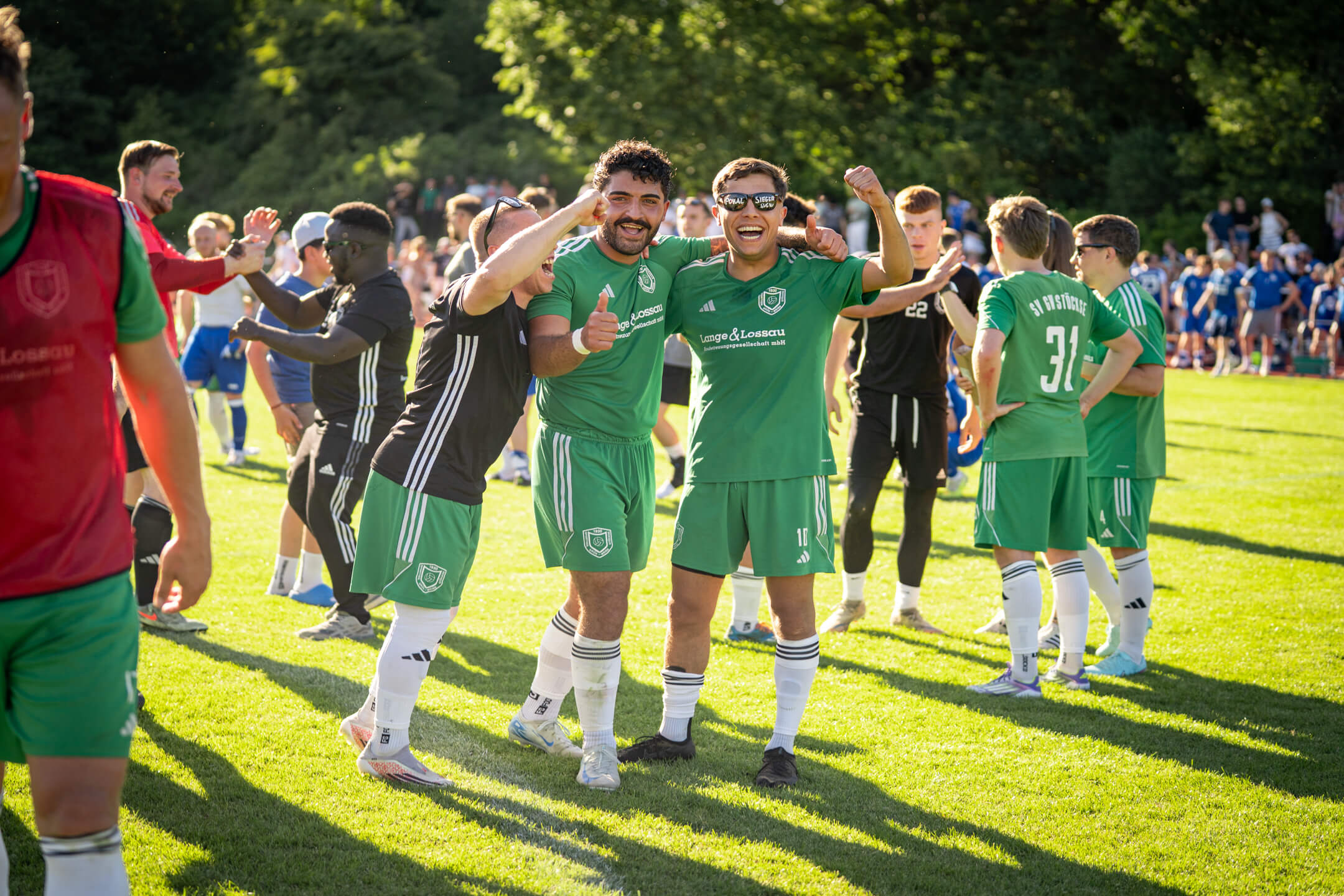 Freude bei den Pokalsiegern der Herren SV G-W Stöckse