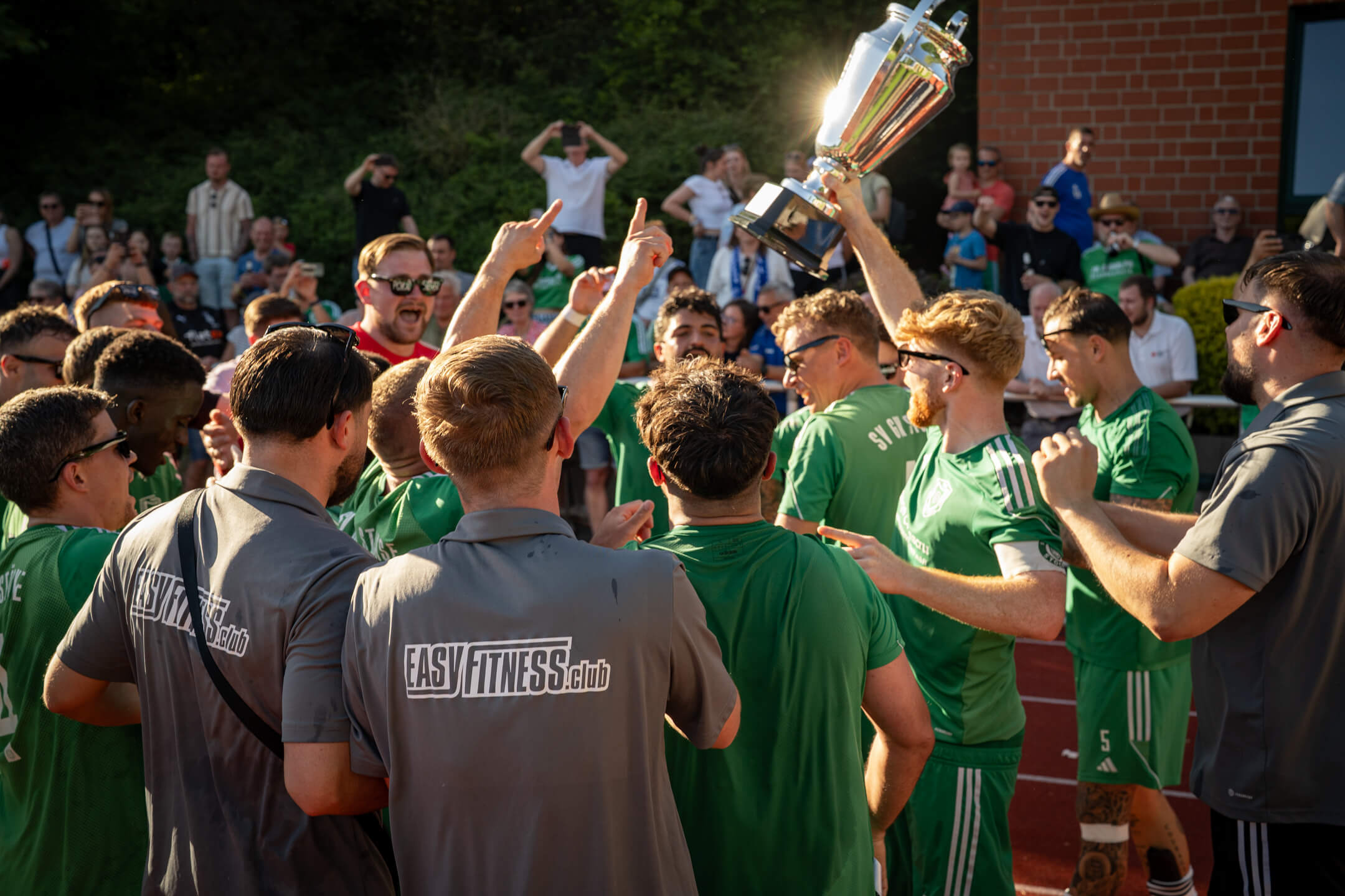 Freude bei den Pokalsiegern der Herren SV G-W Stöckse