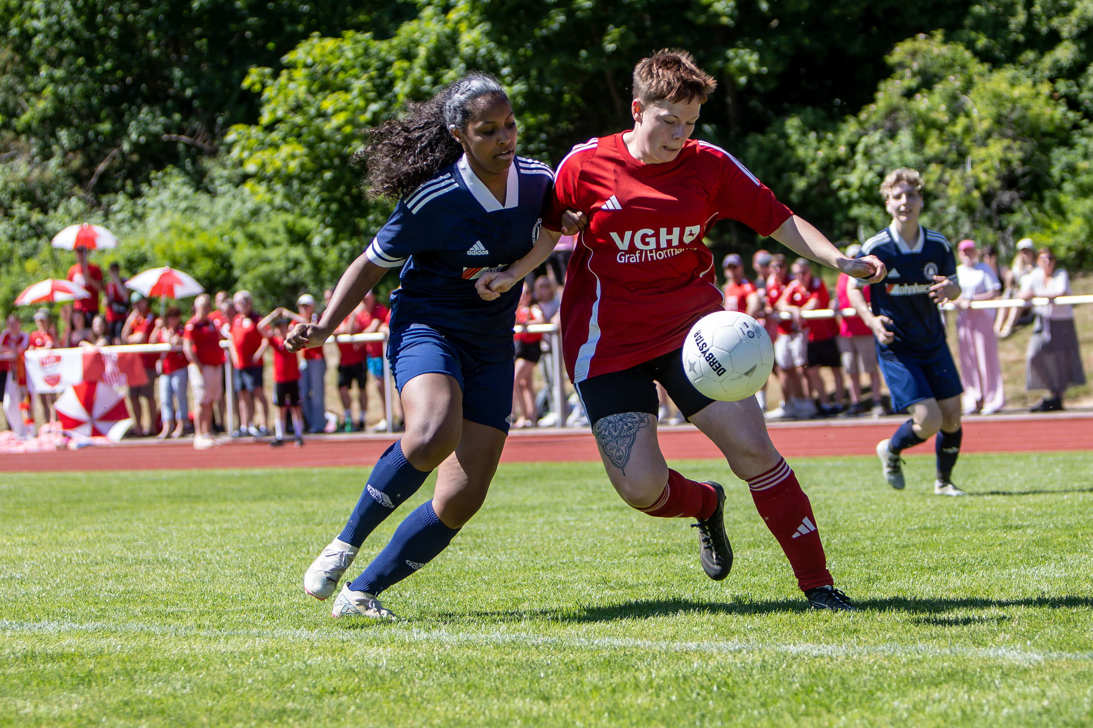 Zweikampf Frauen Pokalfinale